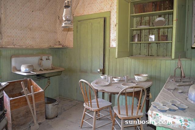 夢見自已-夢見自已大便-夢見自已拉屎