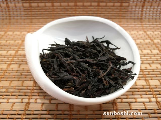 烏龍茶的功效與作用-黑烏龍茶-桂花烏龍茶-白桃烏龍茶-人參烏龍茶