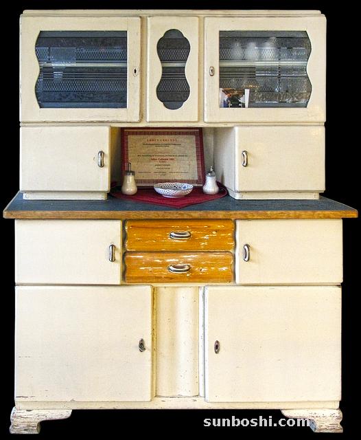 夢見柜子-夢見買柜子-夢見搬柜子