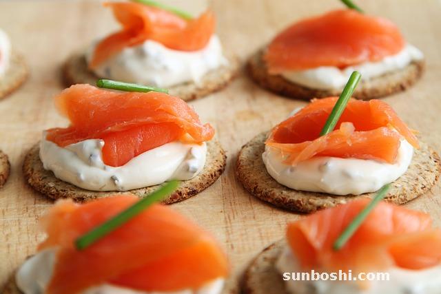 夢(mèng)見(jiàn)撈了好多小魚(yú)-夢(mèng)見(jiàn)自己撈了好多小魚(yú)-孕婦夢(mèng)見(jiàn)撈了好多小魚(yú)