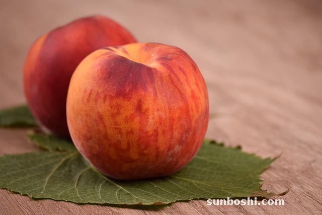 油桃的營養價值及功效與作用-黃油桃-油桃孕婦-油桃子點