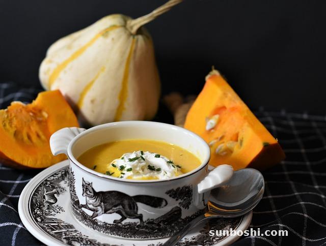 椰奶的功效與作用-椰奶粉-椰奶桃膠-椰奶燕窩-椰奶麥片