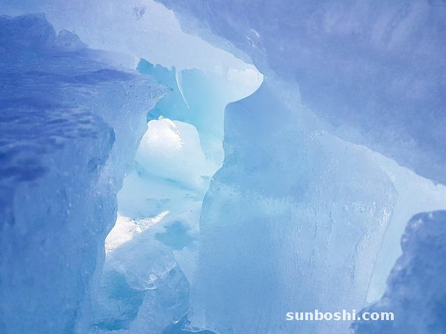 夢(mèng)見(jiàn)擁擠-夢(mèng)見(jiàn)擁擠的人群-夢(mèng)見(jiàn)在擁擠人群中走動(dòng)