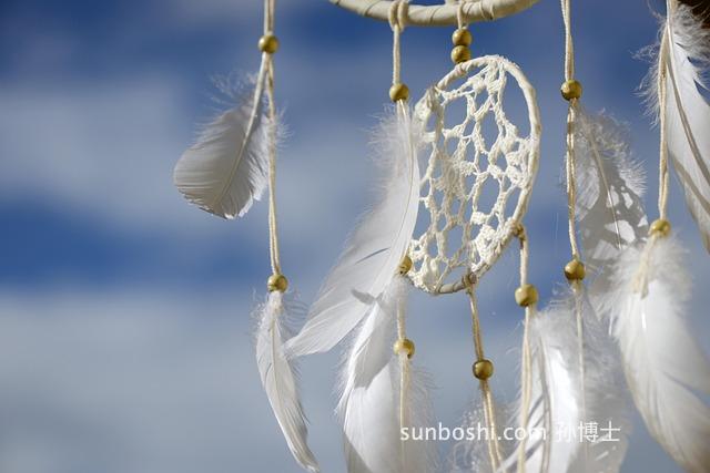 夢(mèng)見(jiàn)眼鏡蛇追我-夢(mèng)見(jiàn)一條眼鏡蛇追我