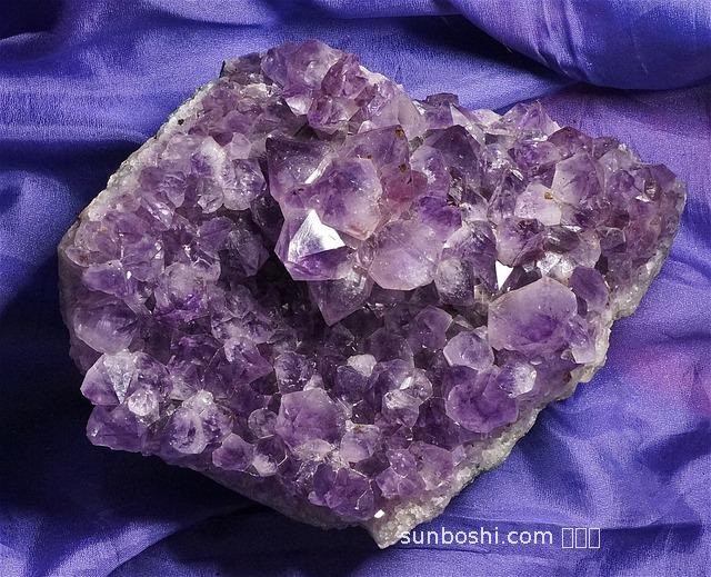 紫水晶簇的功效與作用